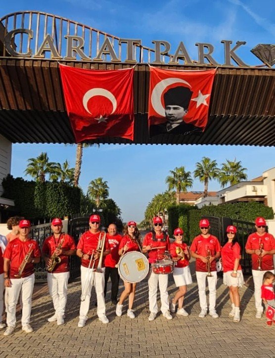 Bandoerol & Orkestra