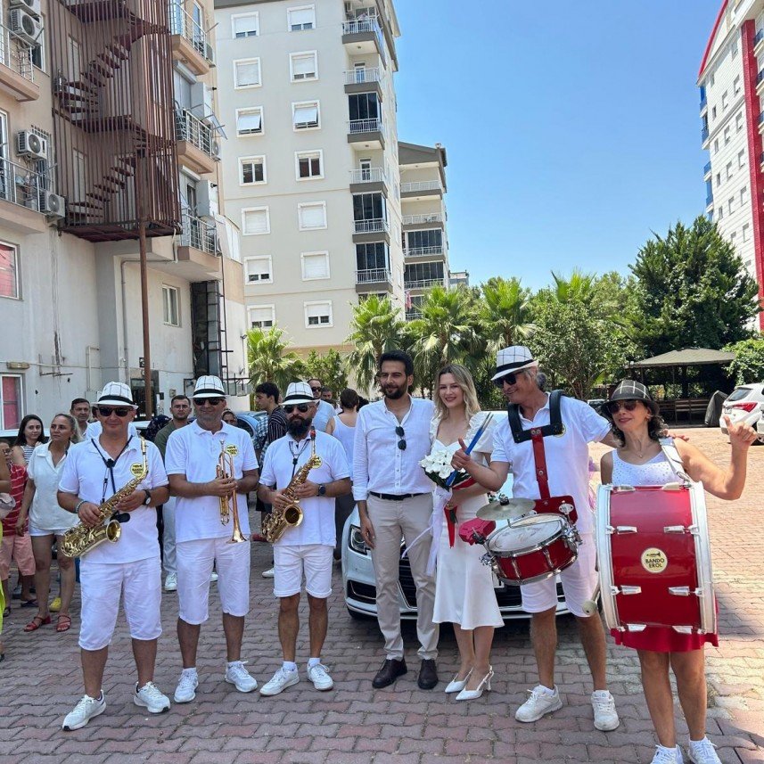 Bandoerol & Orkestra