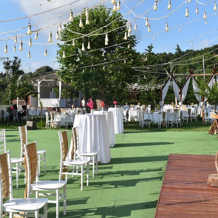 Bella Garden Kır Bahçesi