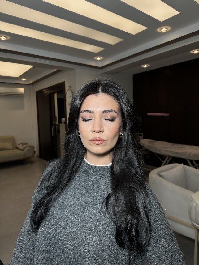 Beril Çavdar Makeup Artist
