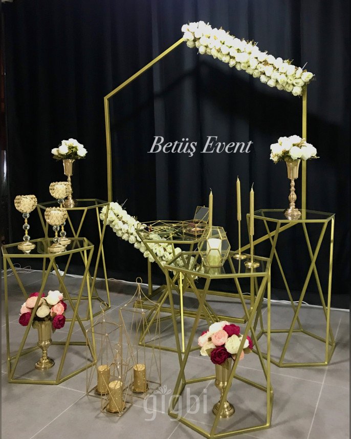 Betüş Event