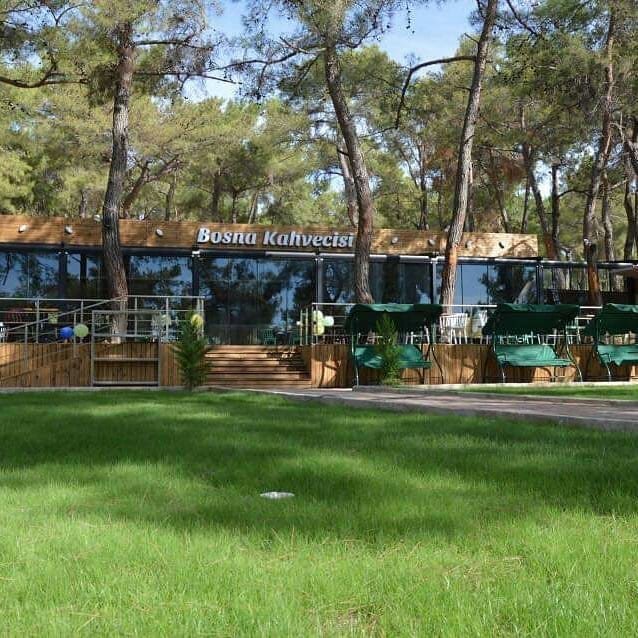 Bosna Kahvecisi Kır Düğünü