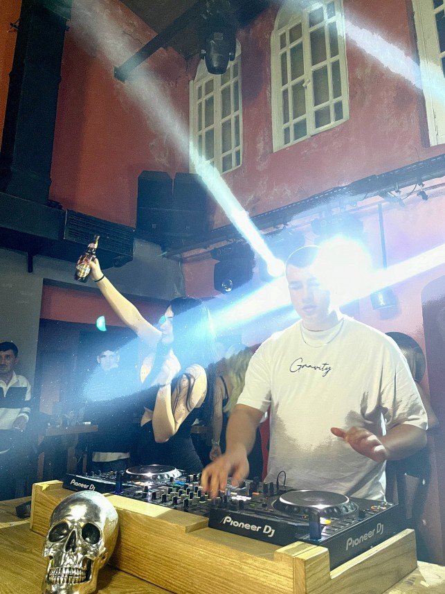 Burak Metehan  Çolpan