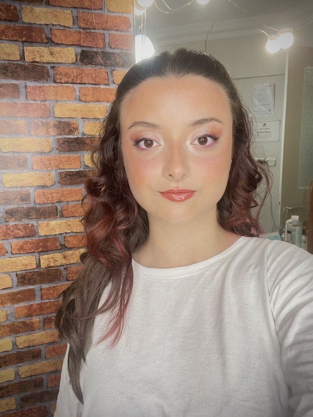 Burcu Erkoyuncu BE Studio