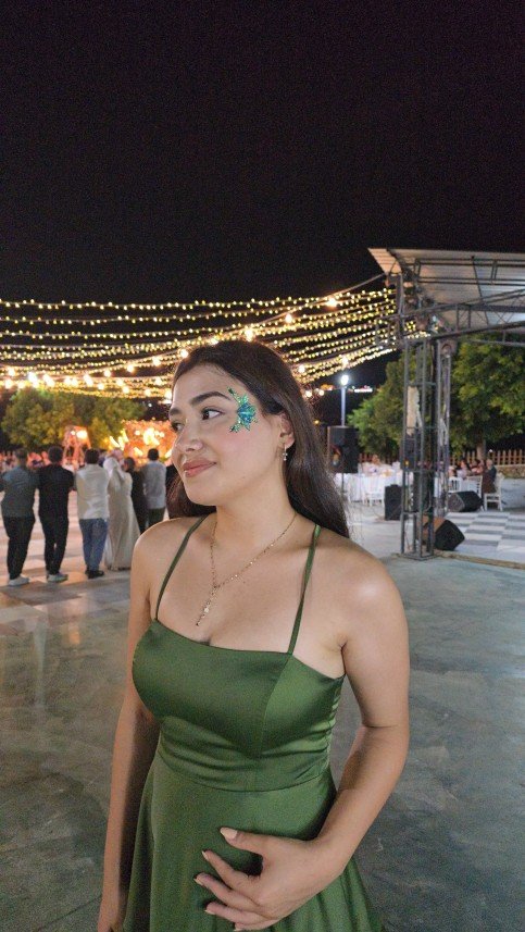 Büşra Evren