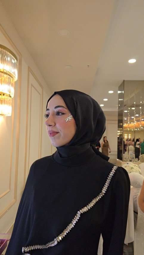 Büşra Evren
