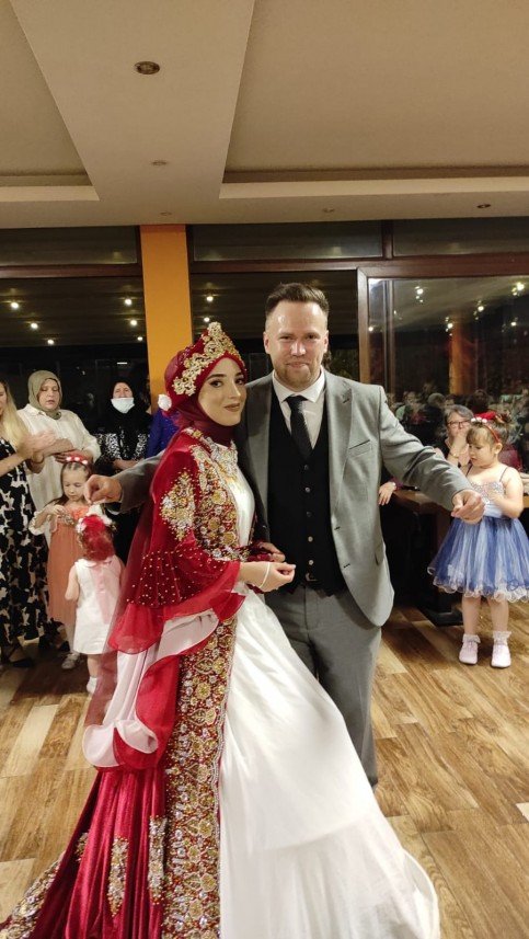 Büşra Yeşilçiçek 