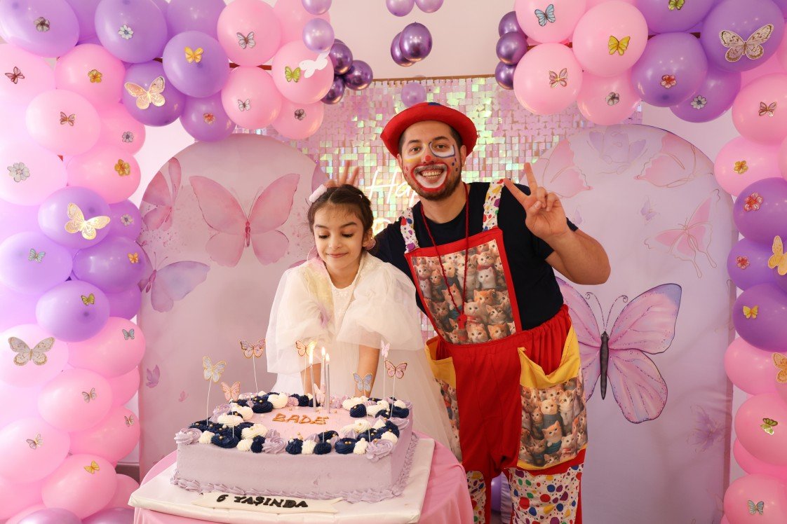 Büşra Yeşilçiçek 