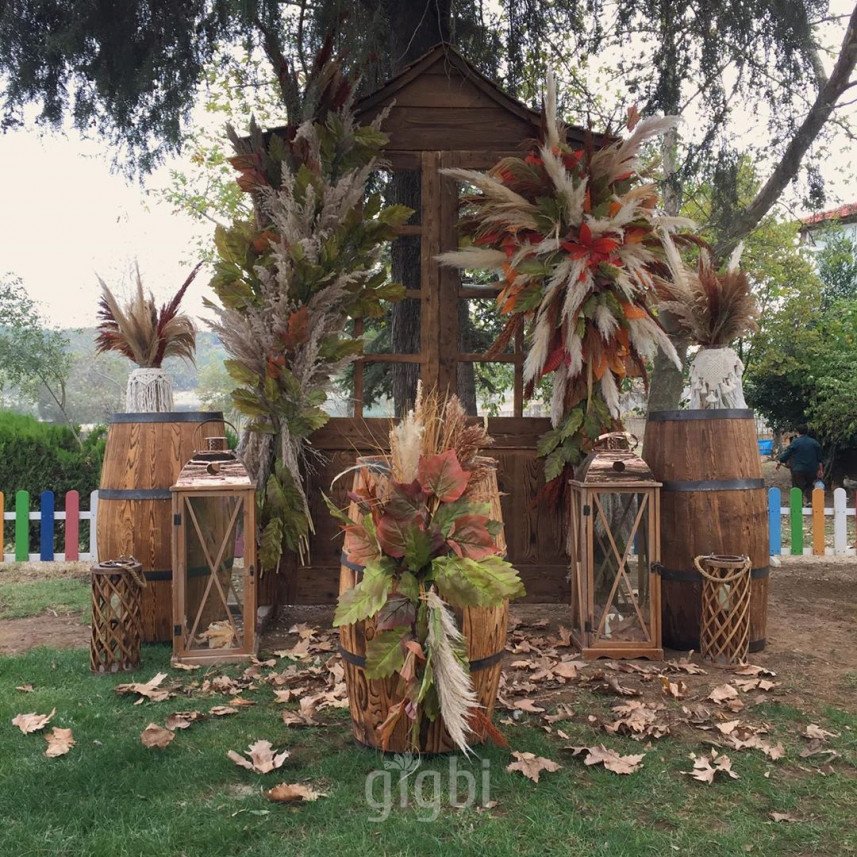 By Berk Wedding & Party