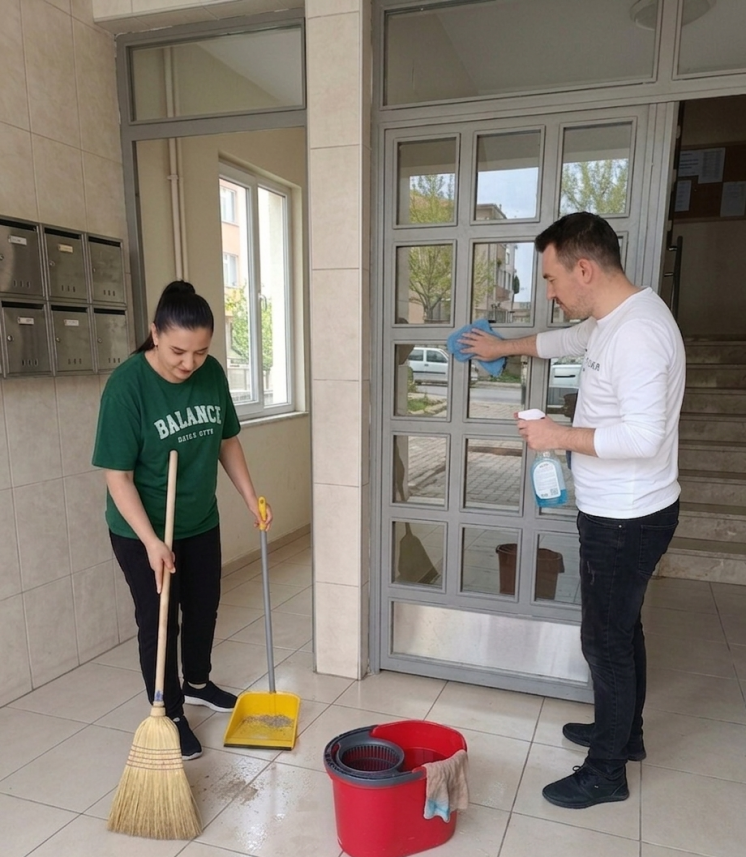 Cennet Özaydın