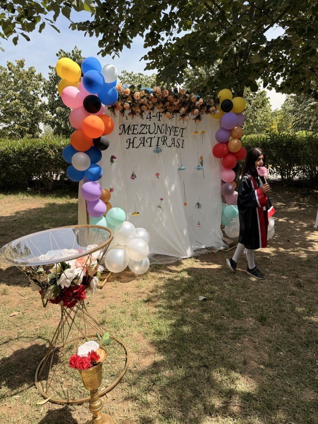 Masal party house