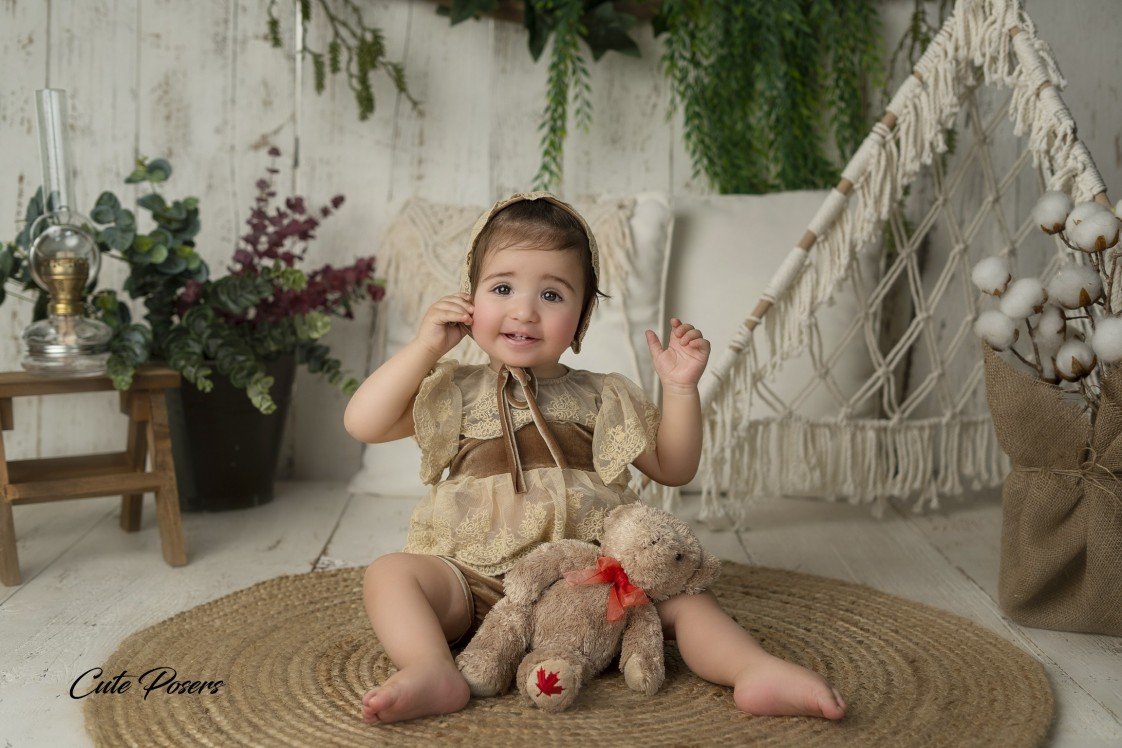 Cute Posers Photography