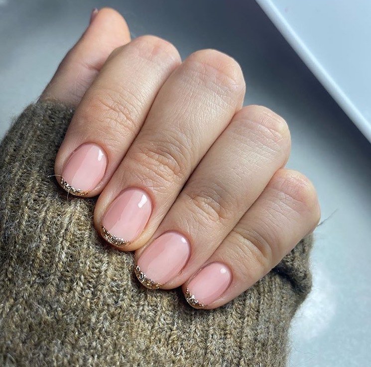 Defne Brow & Beauty Studio