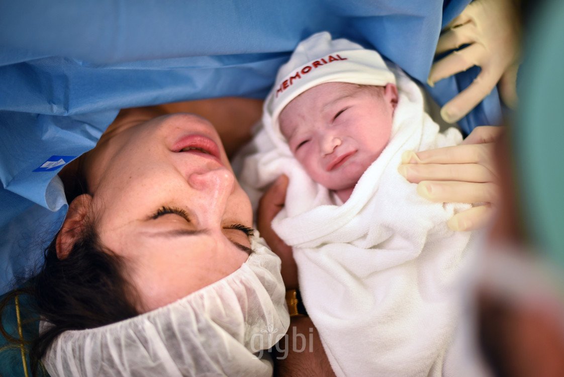 İdil Sonyürek Doğum Fotoğrafçısı 