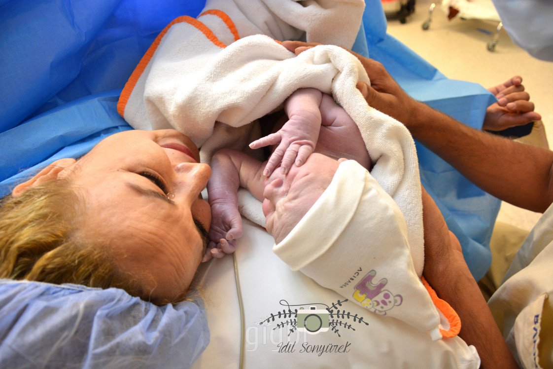 İdil Sonyürek Doğum Fotoğrafçısı 