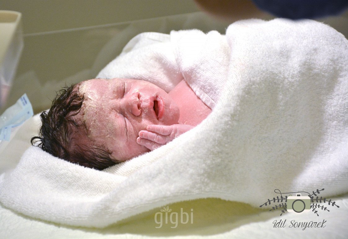 İdil Sonyürek Doğum Fotoğrafçısı 