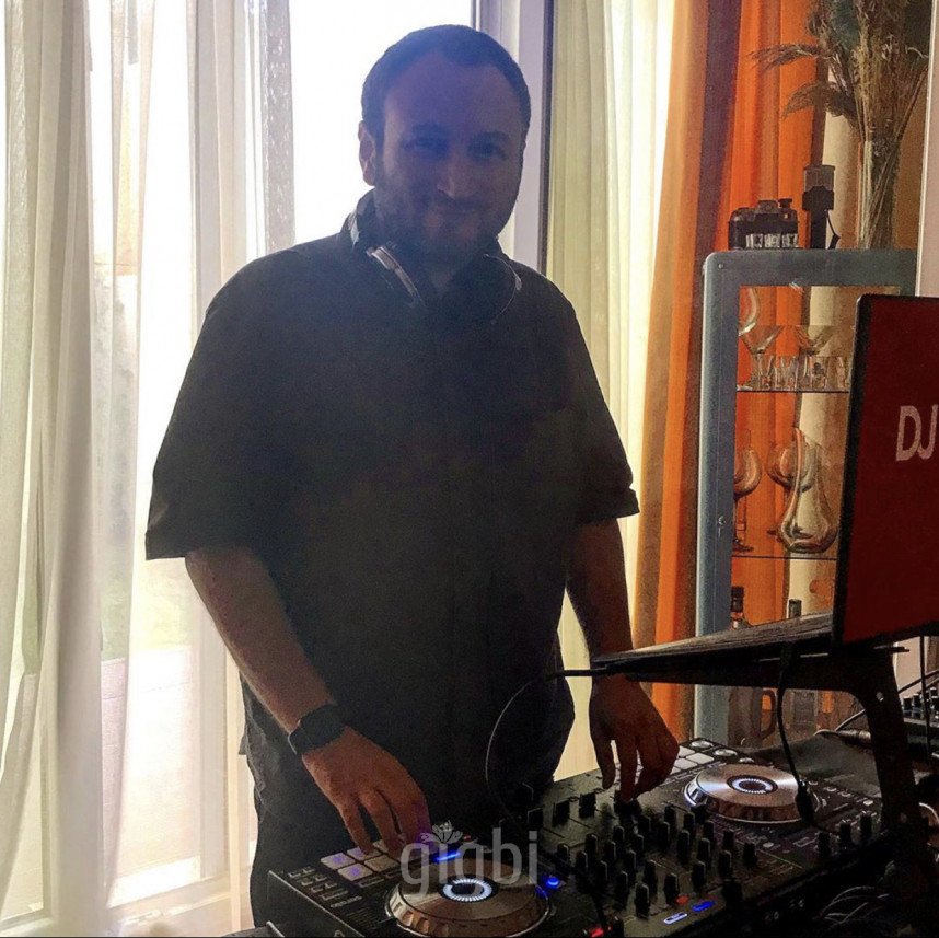 DJ Buğra İkizoğlu