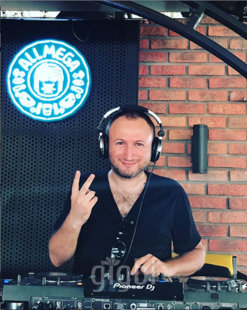 DJ Buğra İkizoğlu