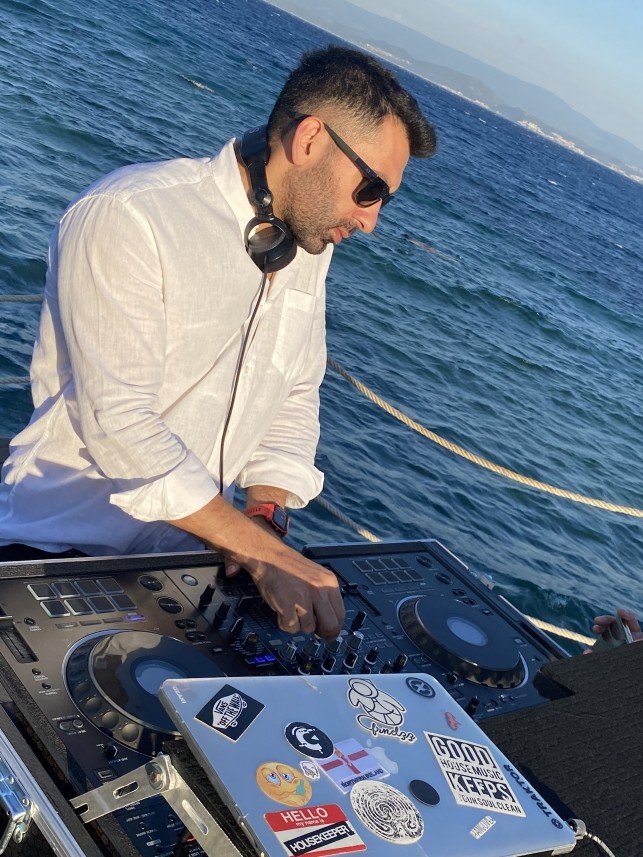 DJ İzmir