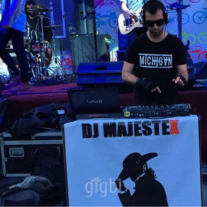 DJ MajesteX