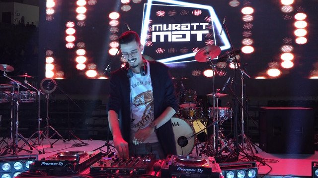 DJ Muratt Mat
