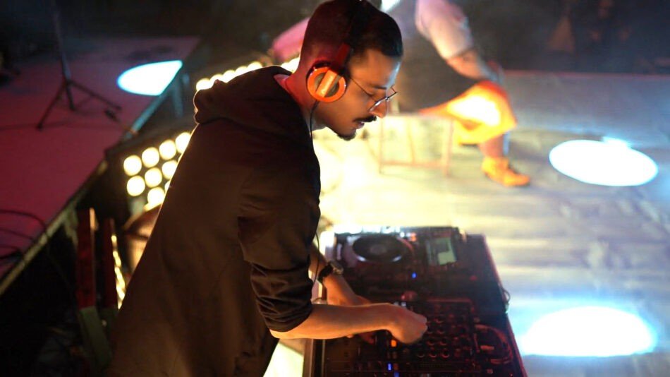 DJ Muratt Mat