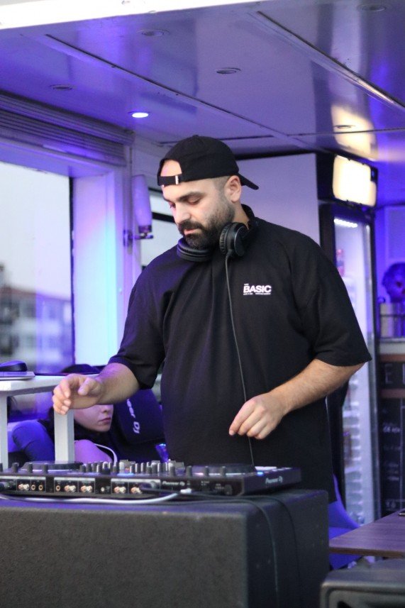 DJ Ömer Gündoğdu