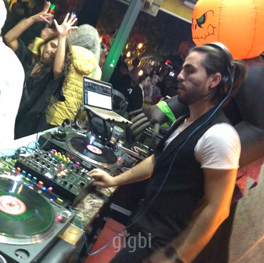 Dj Uğur B.