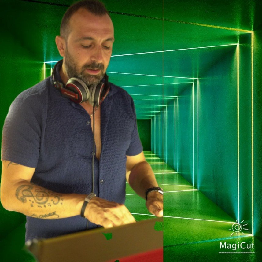 DJ Erkin Özüner