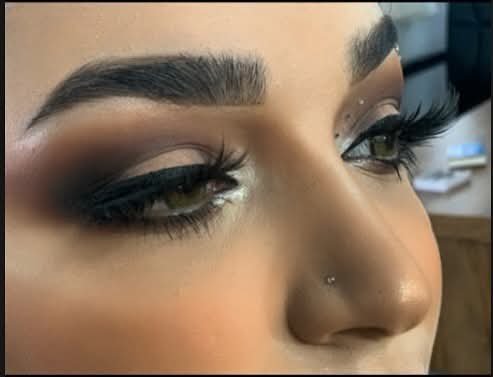 Dua Basal Makeup Artist