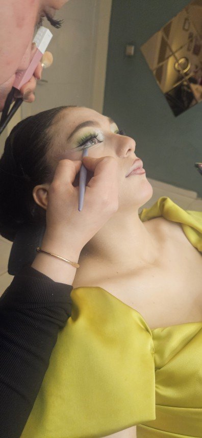 Dua Basal Makeup Artist