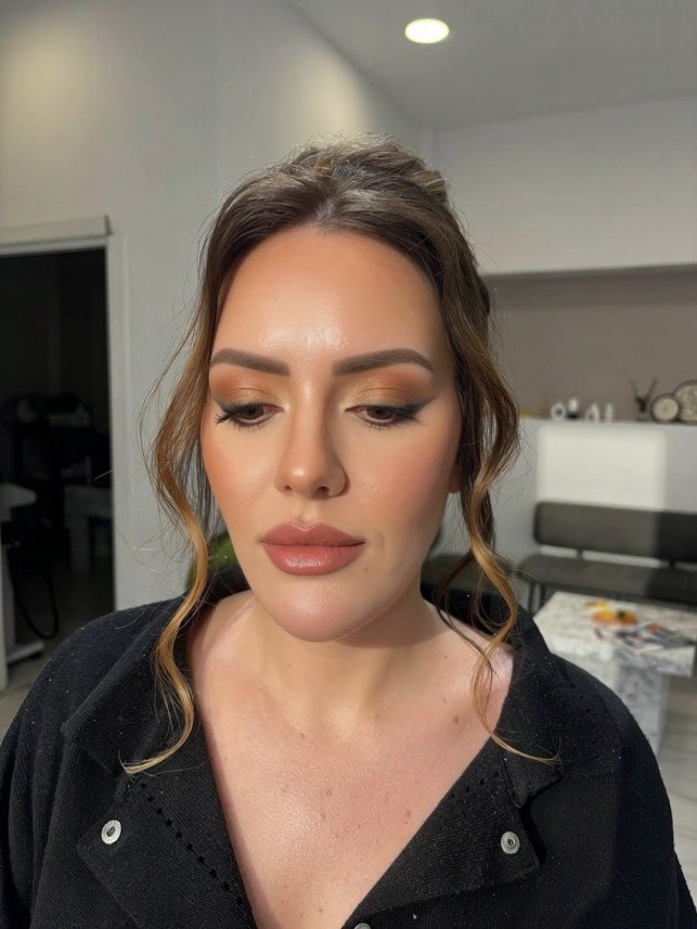 Duygu Savur