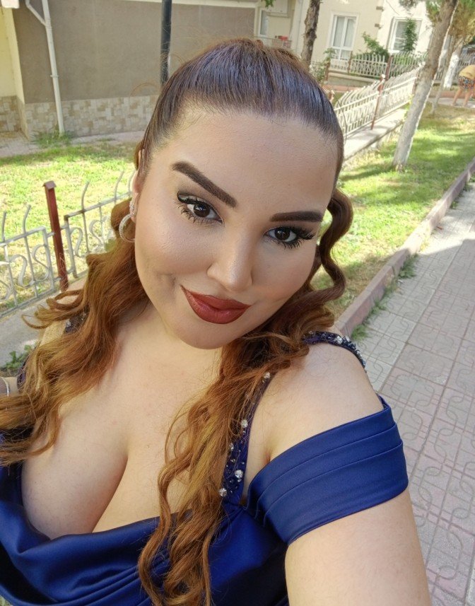 Ecenur Coşan