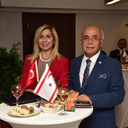 Elan 35 Catering & Event