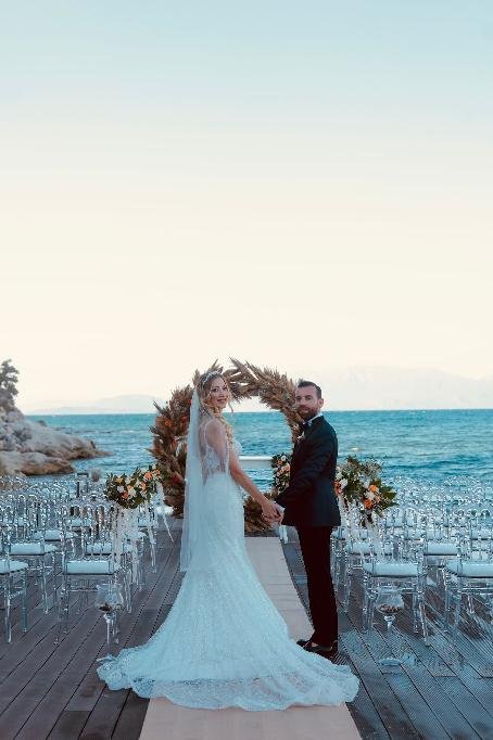 Elan 35 Catering & Event