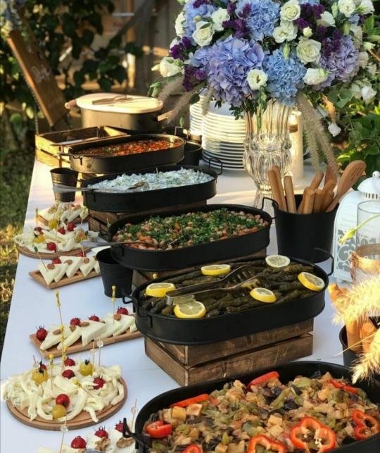 Elan 35 Catering & Event