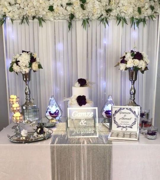 Elan 35 Catering & Event