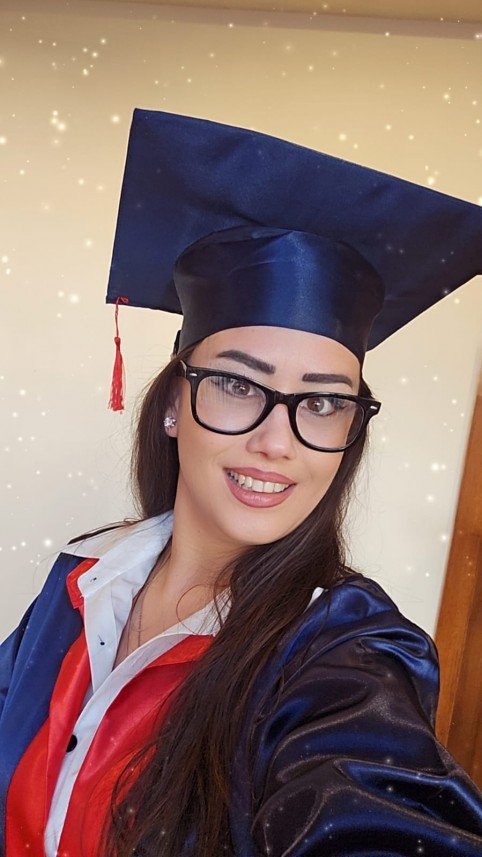 Psikolog Elçin İşler