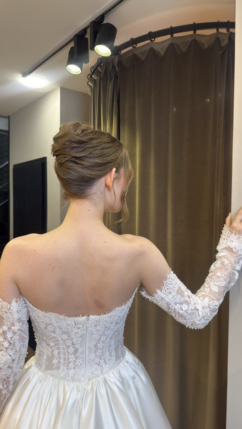 Elnara Elif Ağzur