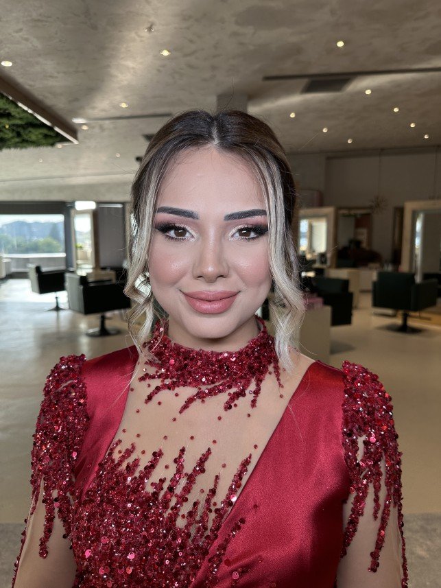 Emine Ateş