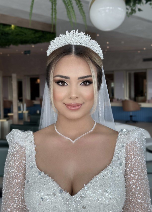 Emine Ateş