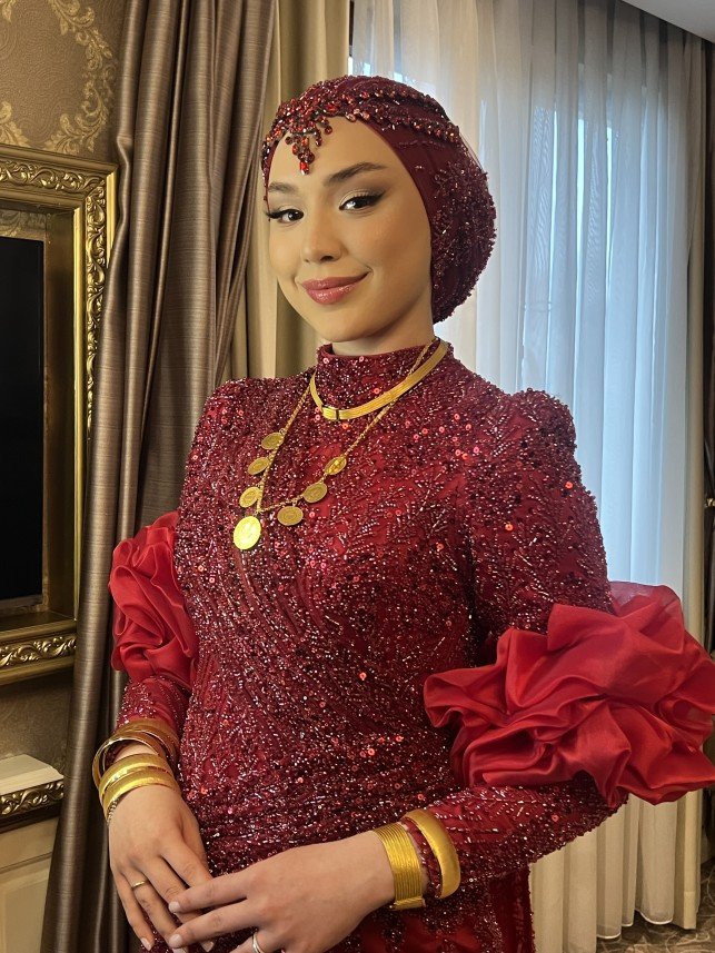 Emine Ateş