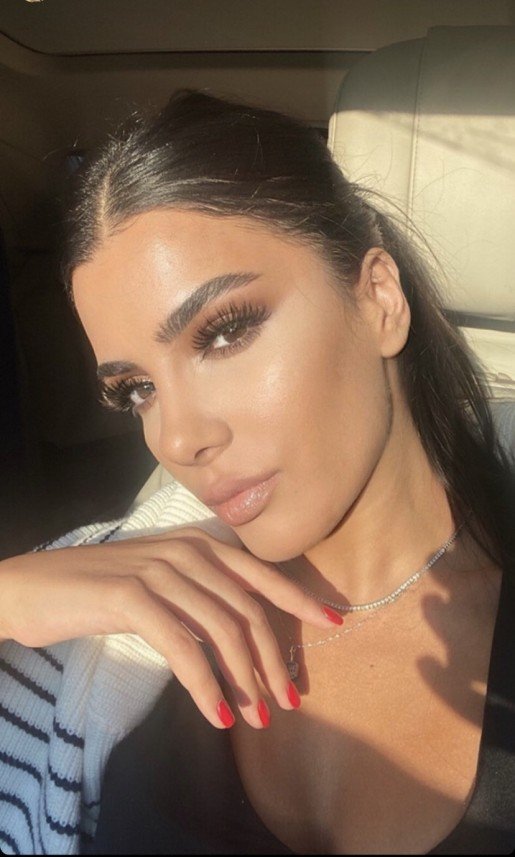 Esra Yalçın
