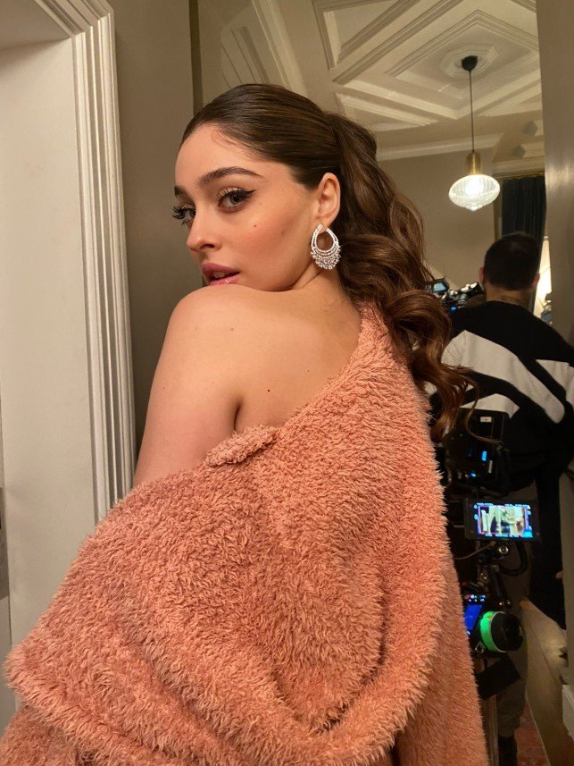Esra Yalçın