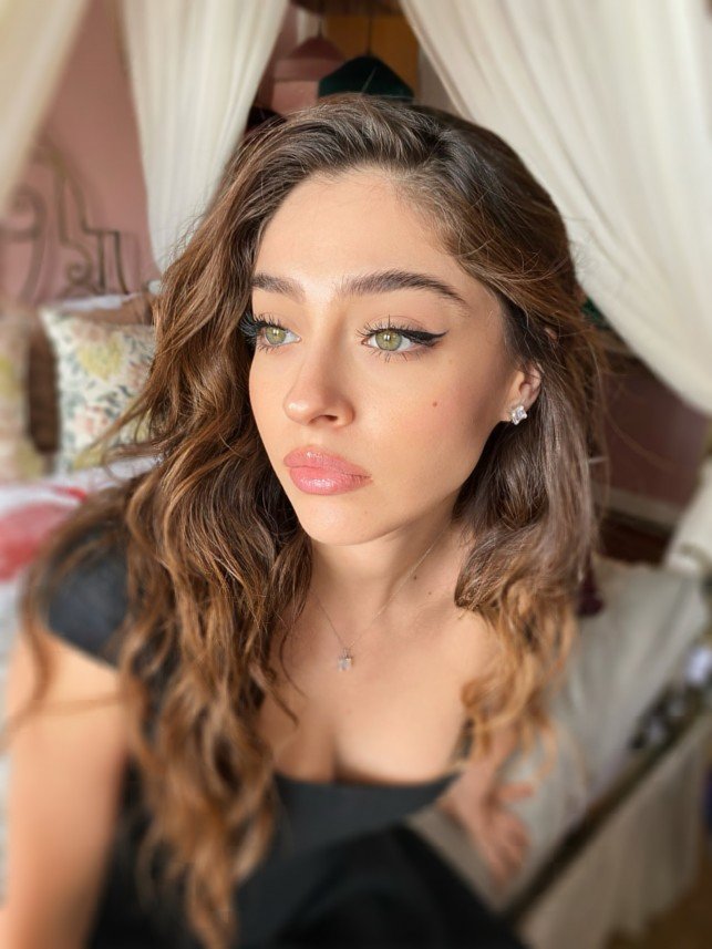 Esra Yalçın