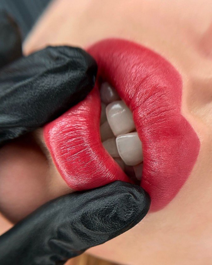 Kalıcı Makyaj Uzmanı Faarah