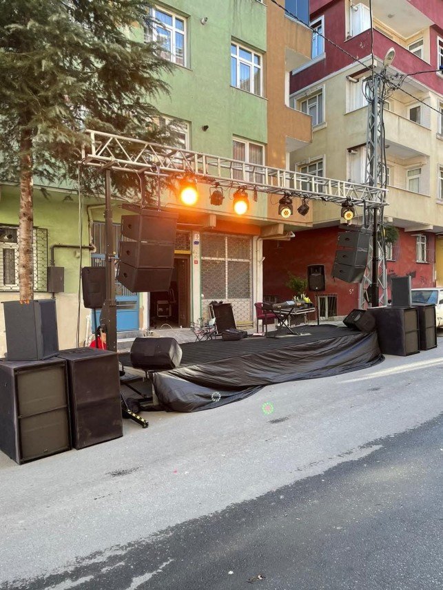 K&R Ses Sahne Sistemleri