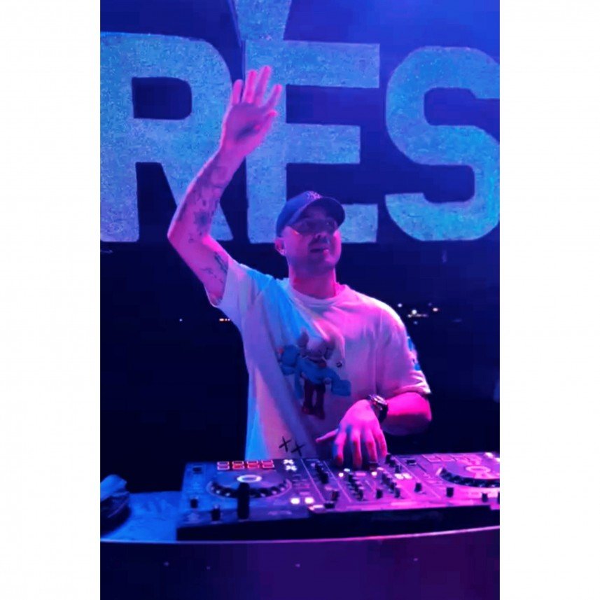 Fikret  Büyükçelik