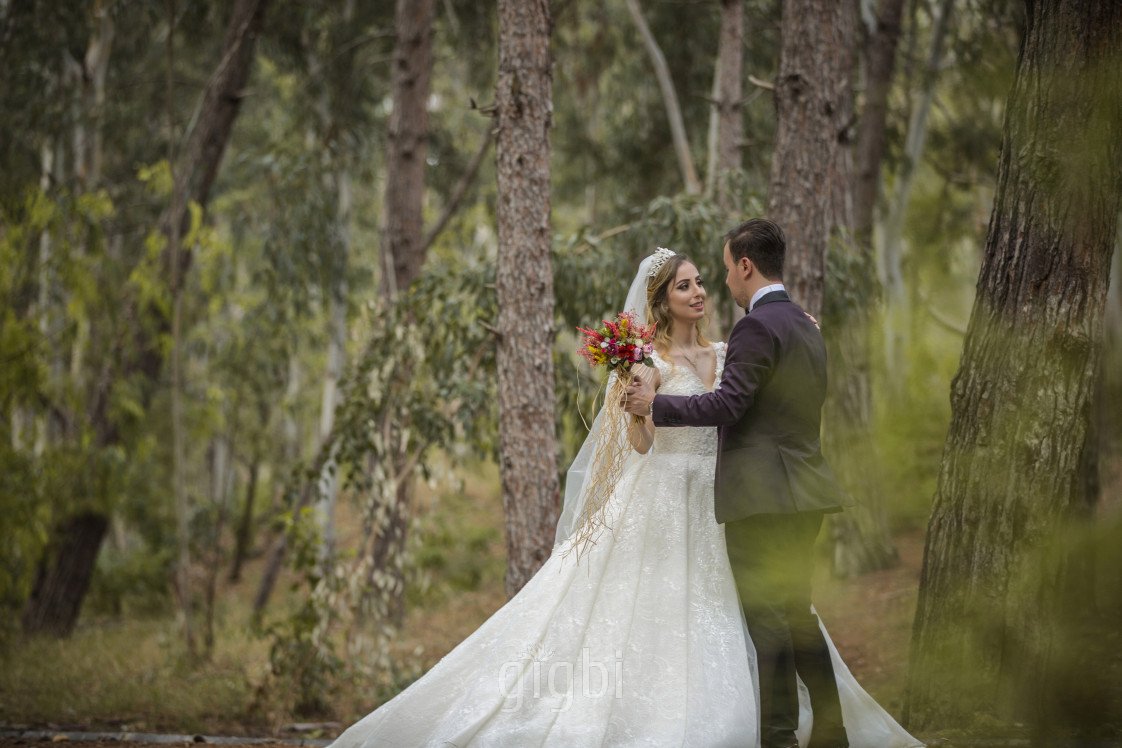 S. & E. T. Photography