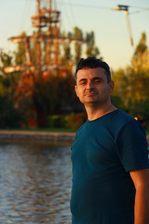 FOTOĞRAFÇI ÇETİN İLKER